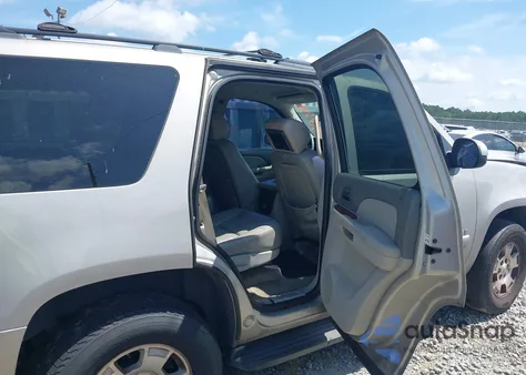 2007 Chevrolet Tahoe Lt from USA, damaged, VIN 1GNFC130X7R358173